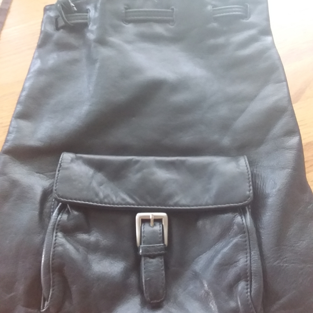 Leather Co by Liz Claborne Leather Backpack - Picture 2 of 4